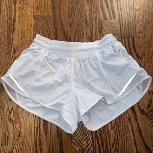 White lululemon hotty hot shorts